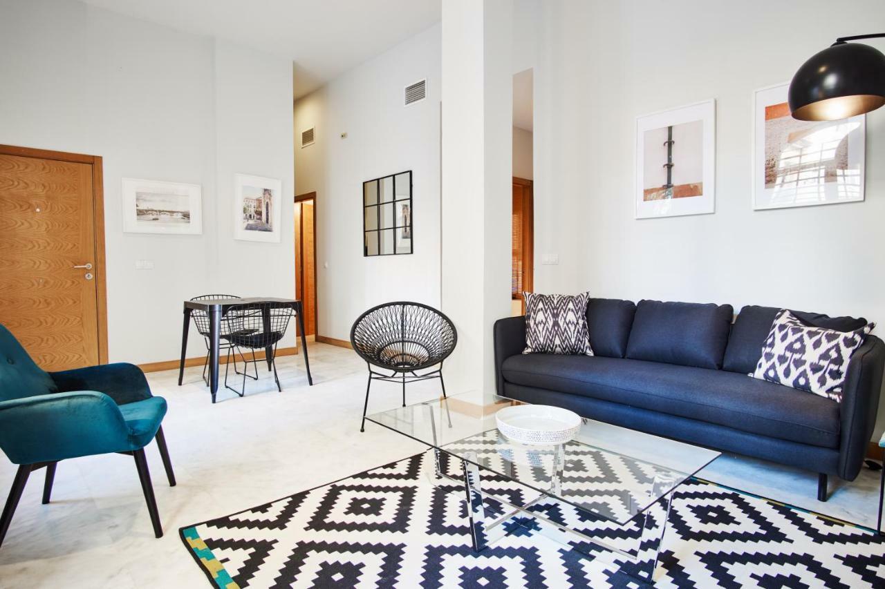 Arenal Carreteria Deluxe Suites By Valcambre Sevilla Dış mekan fotoğraf
