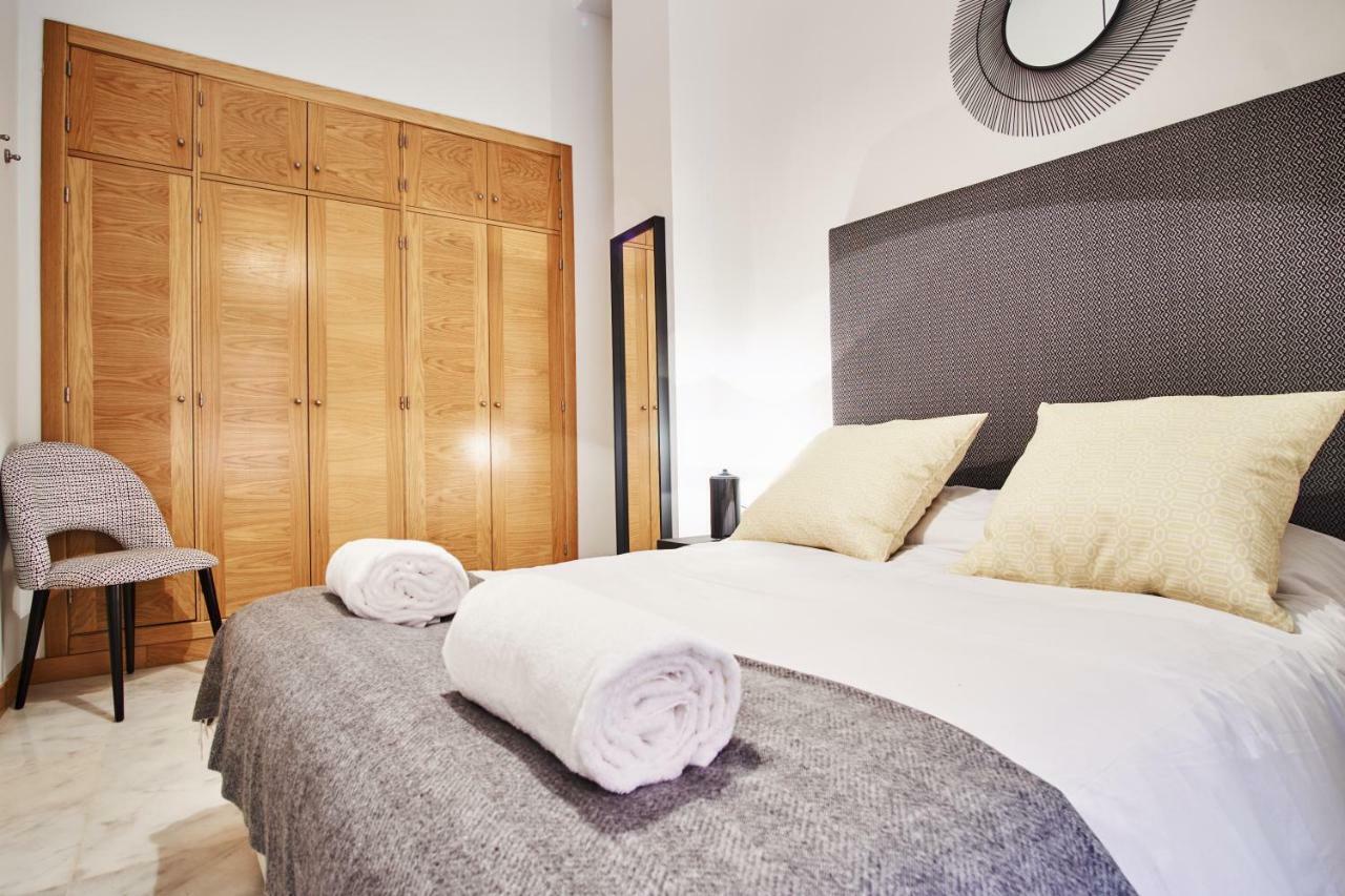 Arenal Carreteria Deluxe Suites By Valcambre Sevilla Dış mekan fotoğraf