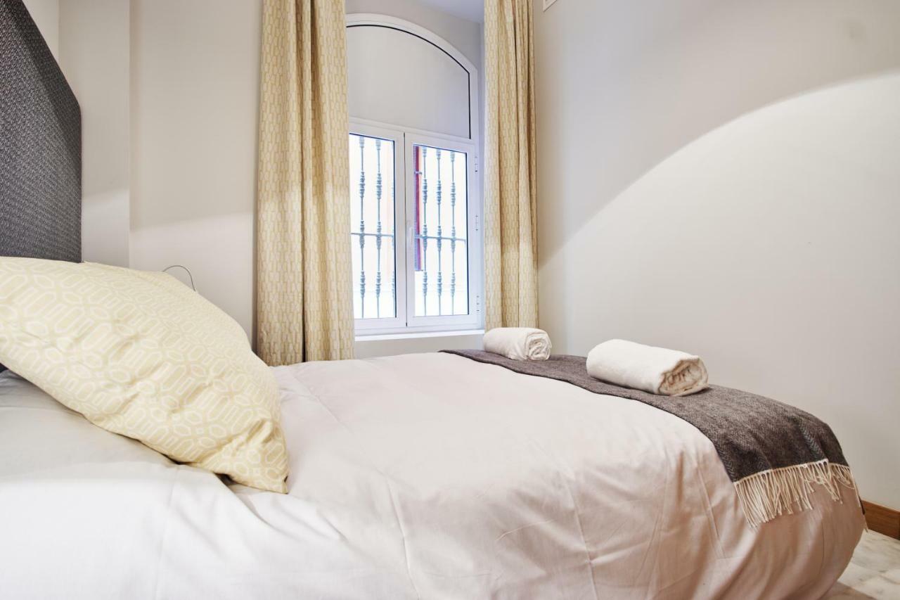 Arenal Carreteria Deluxe Suites By Valcambre Sevilla Dış mekan fotoğraf